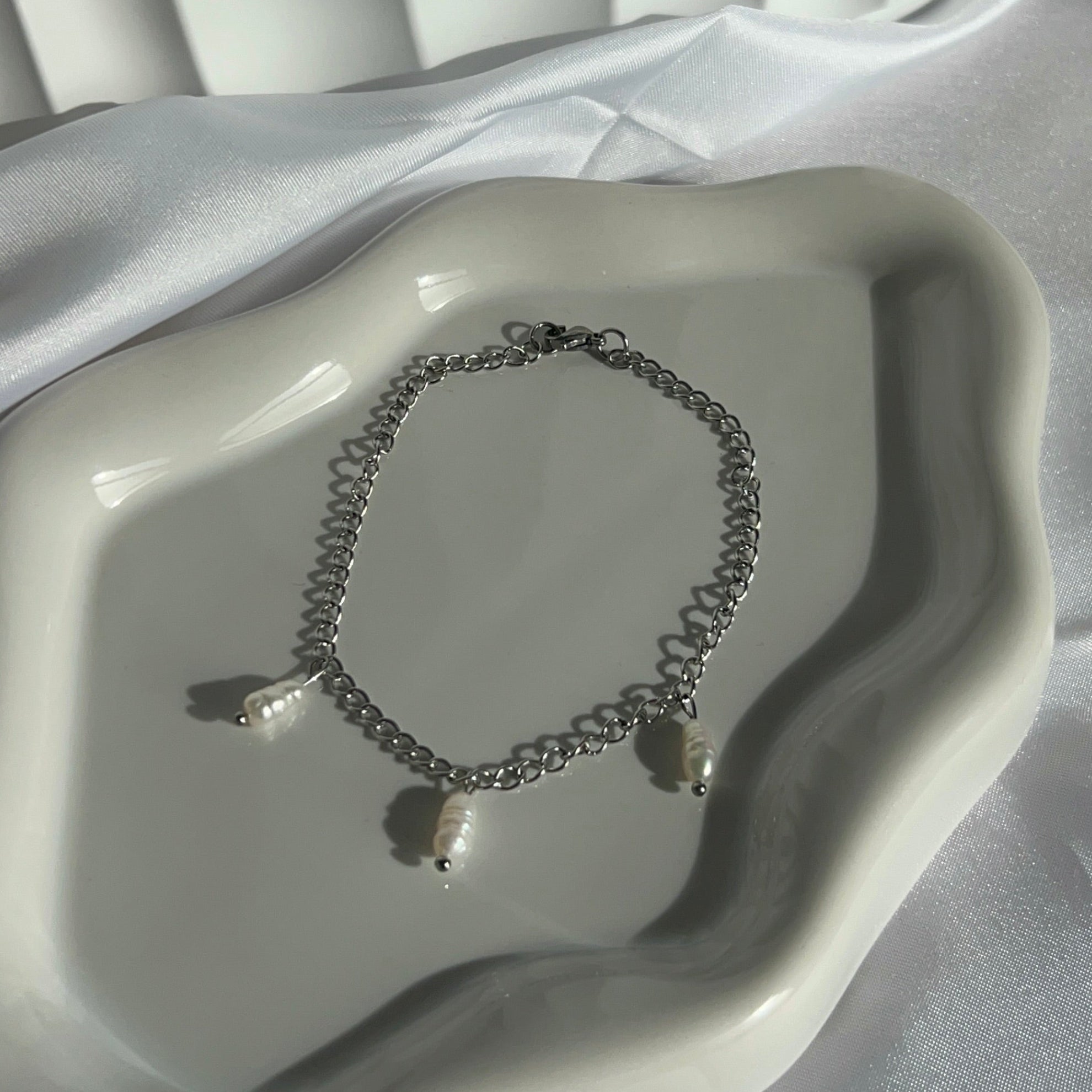 Dolores Freshwater Pearl Bracelet - Silver Stainless Steel